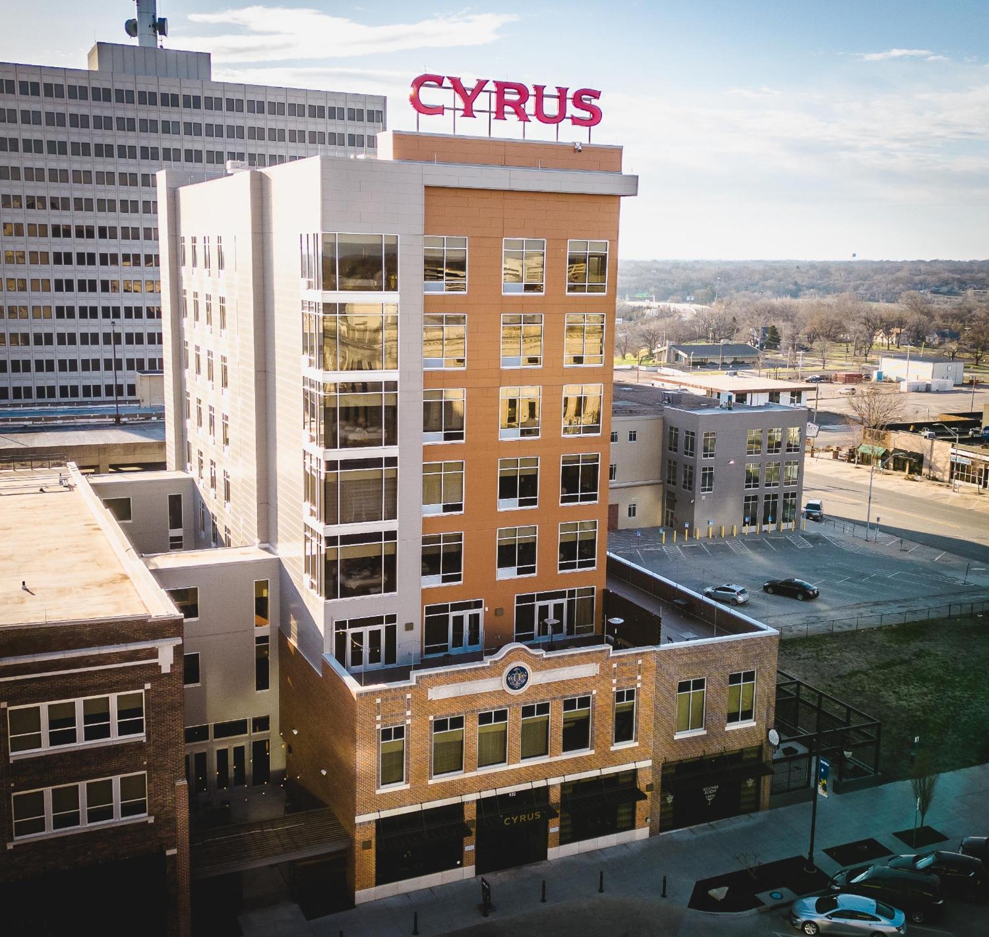 Cyrus Hotel, Topeka, A Tribute Portfolio Hotel Exteriör bild